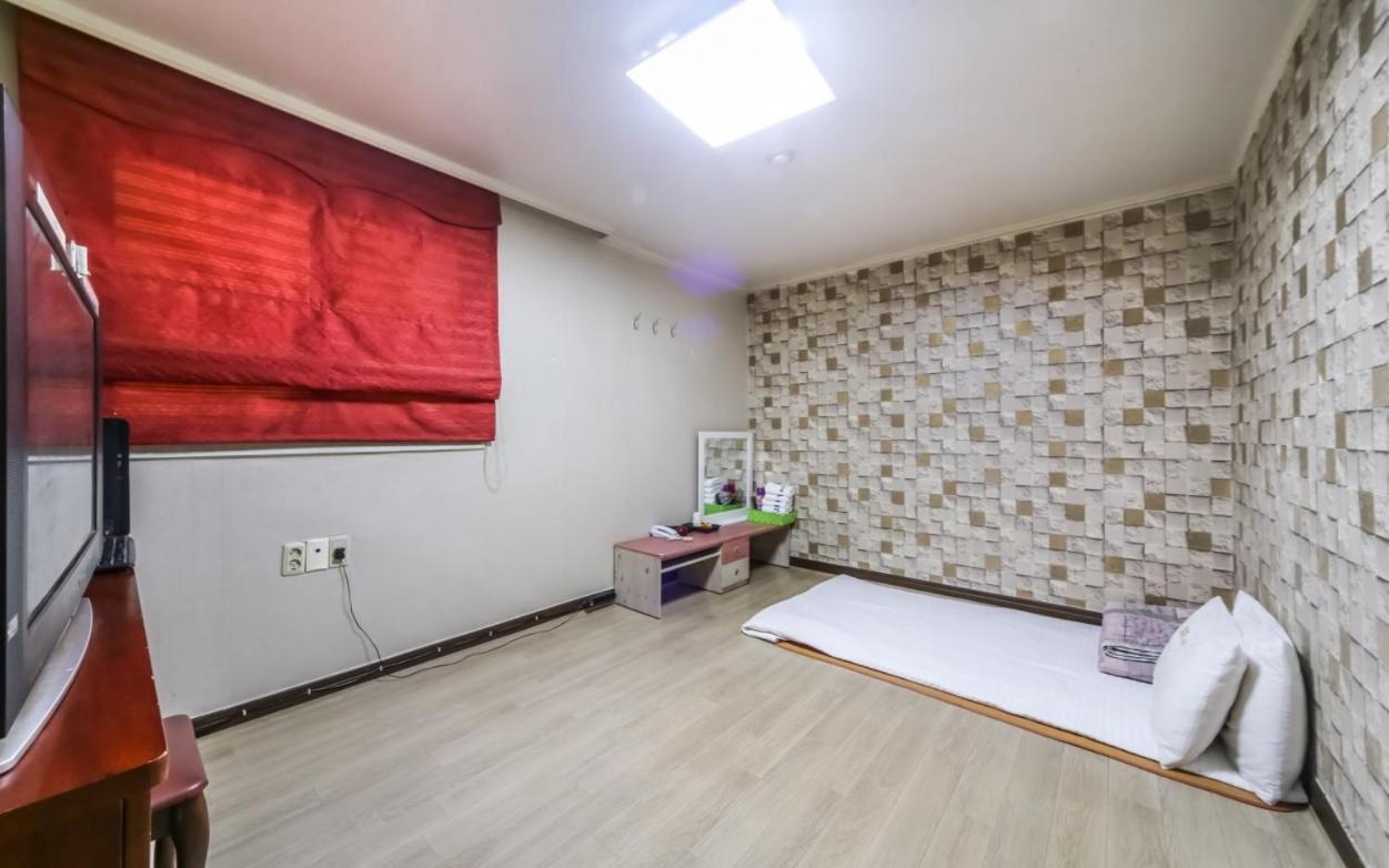 J Motel Gwangalli Μπουσάν Εξωτερικό φωτογραφία